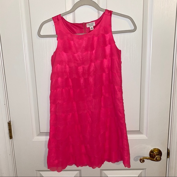Children’s Place Scallop Dress - Picture 5 of 5
